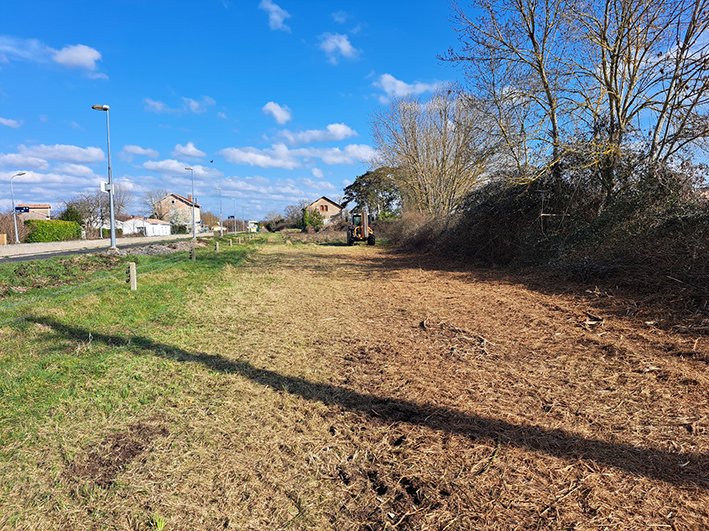 terrain sncf FB.jpg