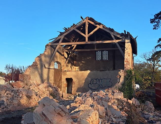 batiment SNCF FB 1.jpg