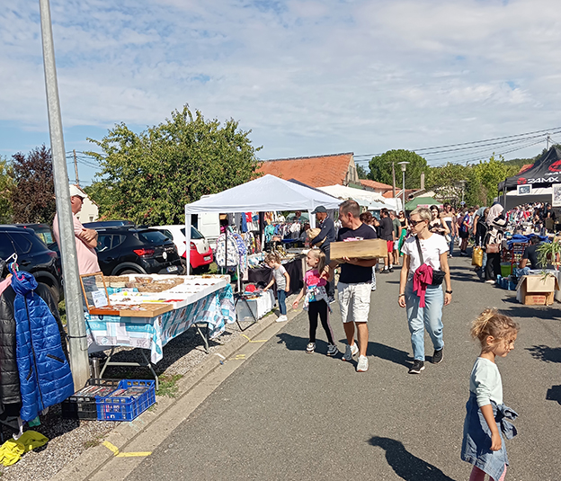 vide grenier FB 3.jpg