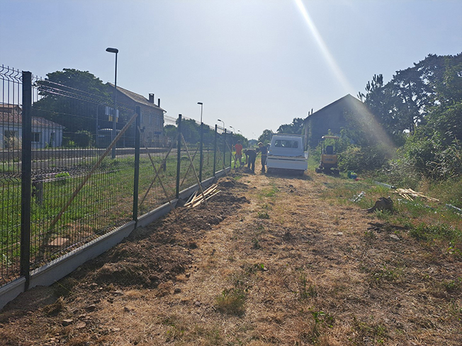 Clôture SNCF FB.jpg