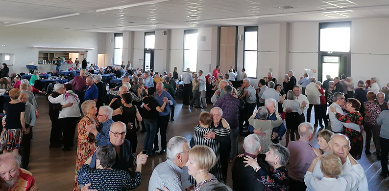 the dansant FB 8.jpg