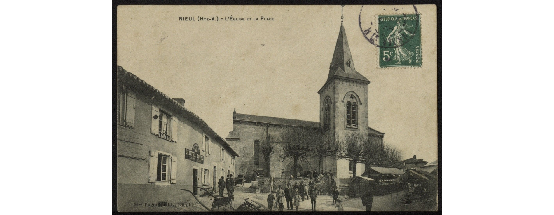 Rue des Perrons vers Hôtel 46 Fi 2761.png
