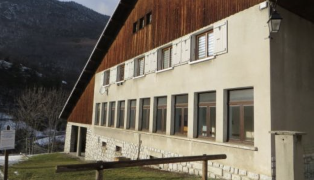 Salle polyvalente des Plaines.png