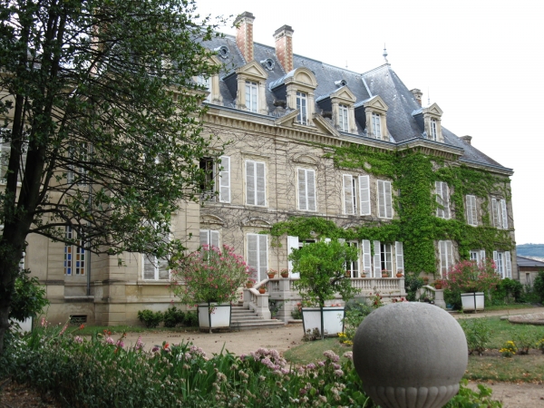 Château de Nervers.jpg