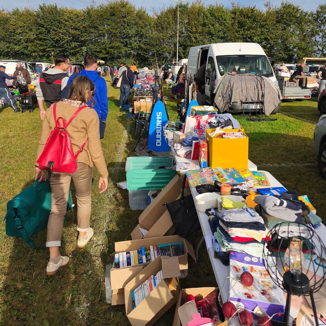 Vide Grenier ASCA _4_.jpg