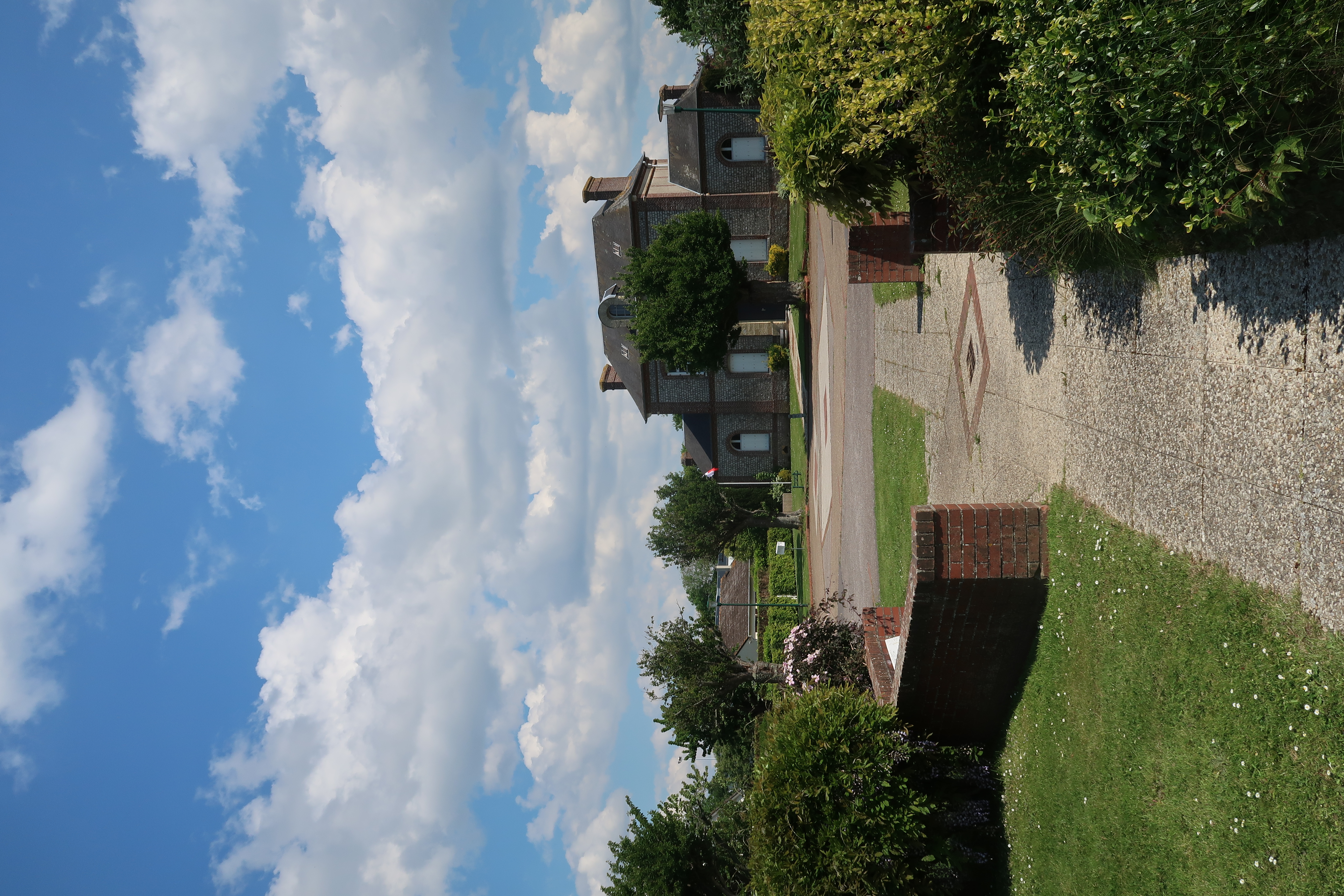OUAINVILLE-9.JPG