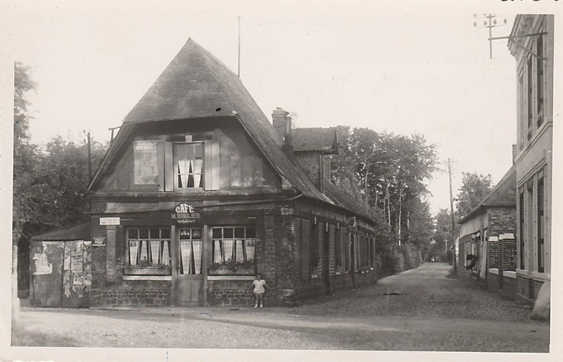 Ouainville — Café Houlier.jpg