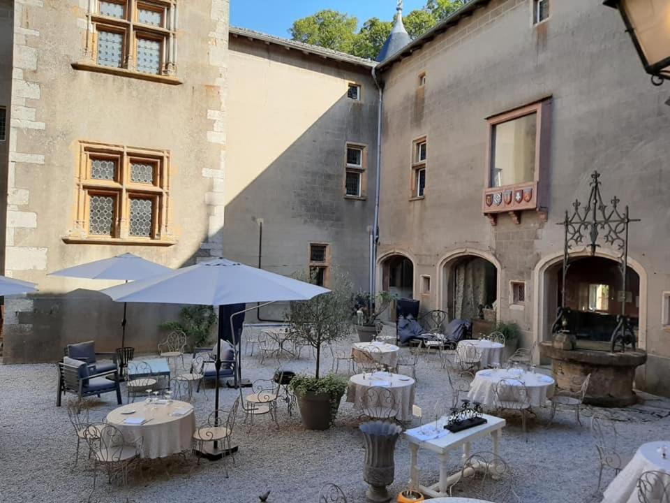 RESTAURANT UN PASSAGE AU CHATEAU.jpg