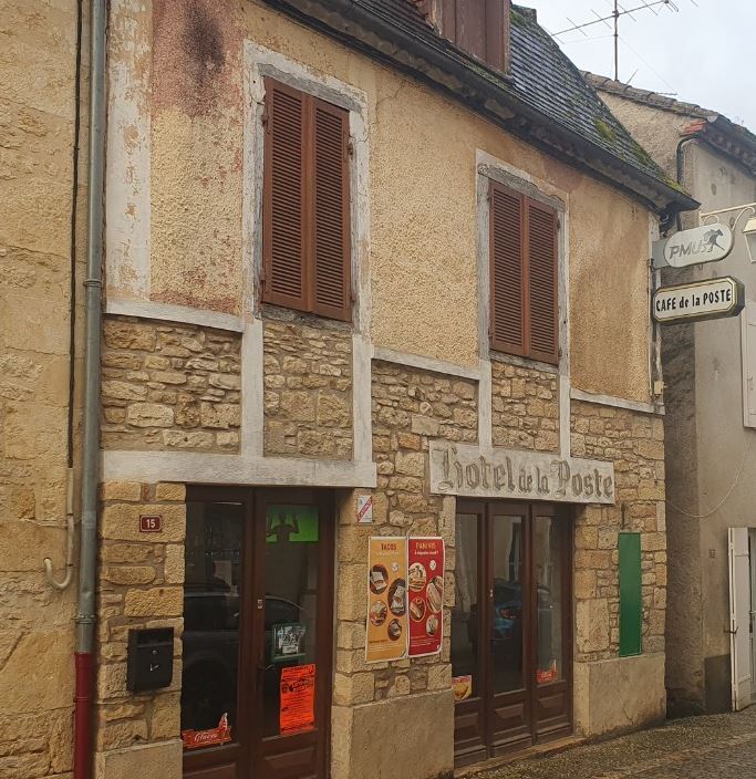 Café de la poste.JPG