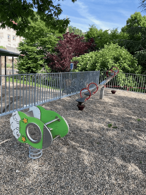 aire de jeux 12.png