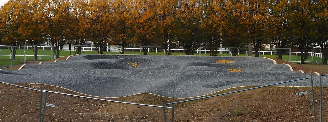 PUMPTRACK3.jpg