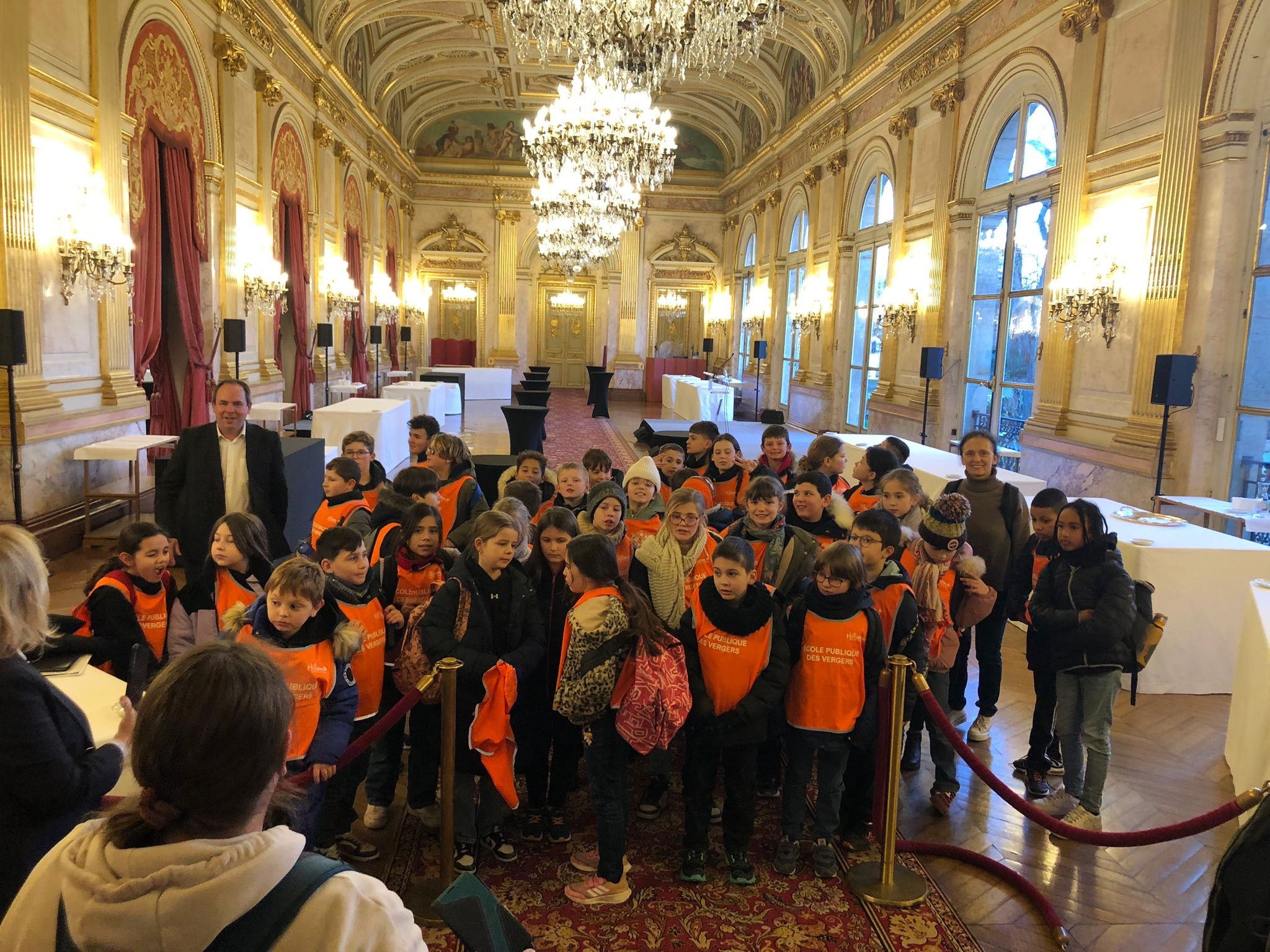 Les élèves de l’école publique de St René à Paris _6_.jpeg