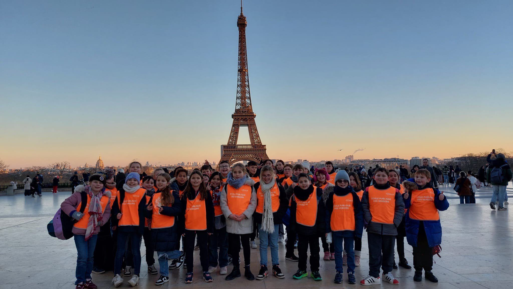 Les élèves de l’école publique de St René à Paris _2_.jpeg