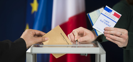 Dans-les-coulisses-de-l-election-presidentielle_catcher.jpg