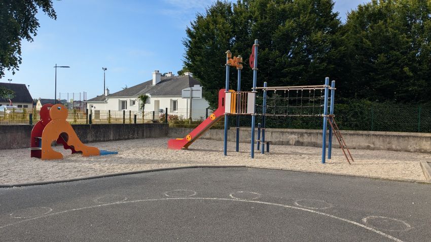 Jeu ecole Maternelle.jpg