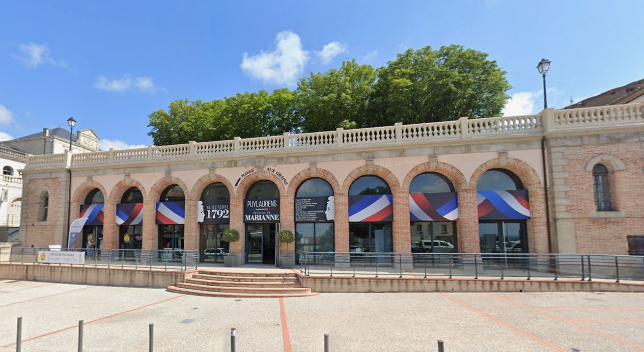 Place de la Vierge après.JPG