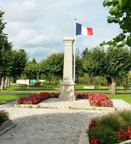 Monument aux morts.jpg