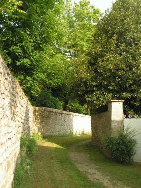 Sentier Clos des Bordes.jpg