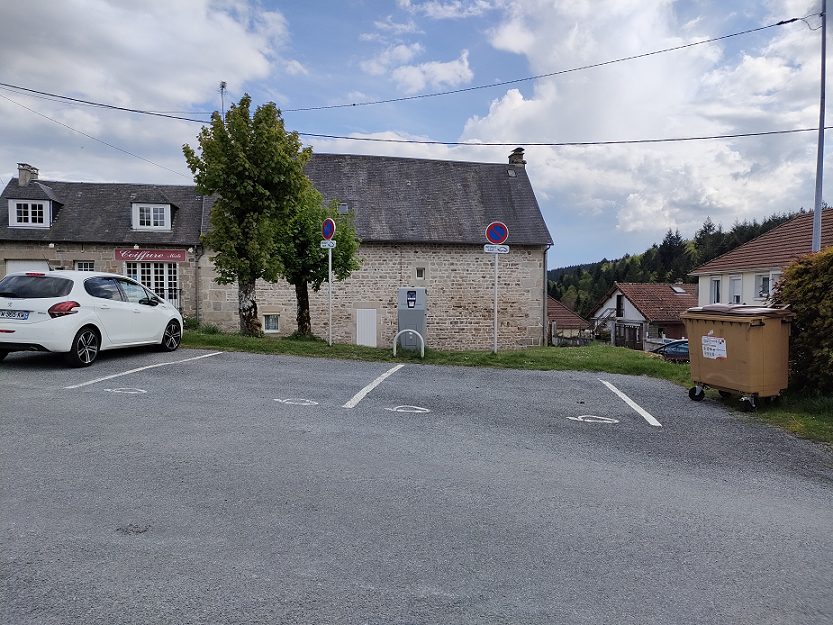 borne electrique.png