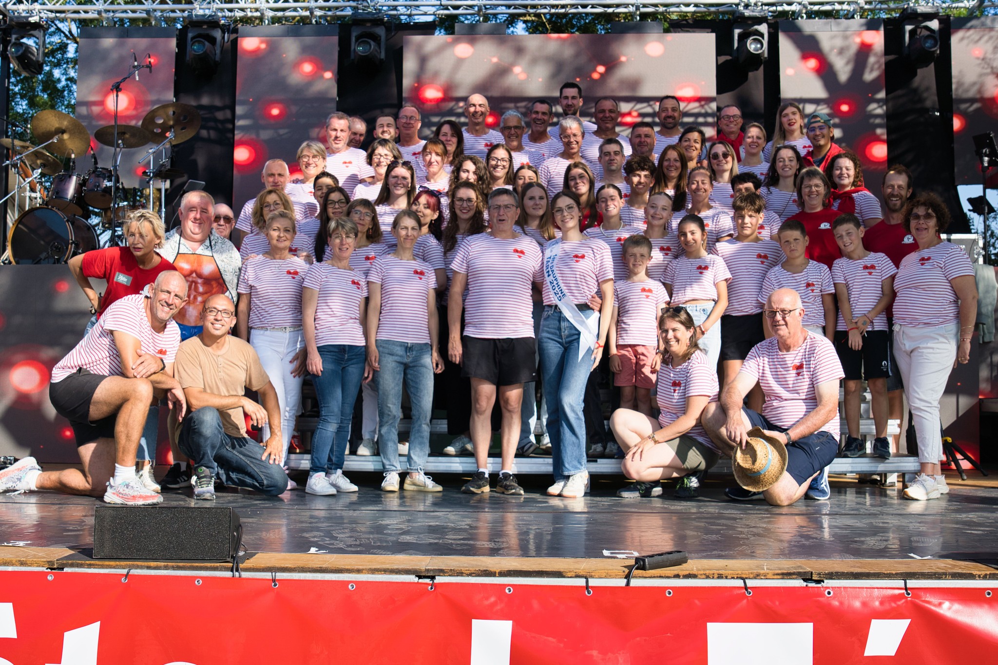 2025 groupe comite.jpg