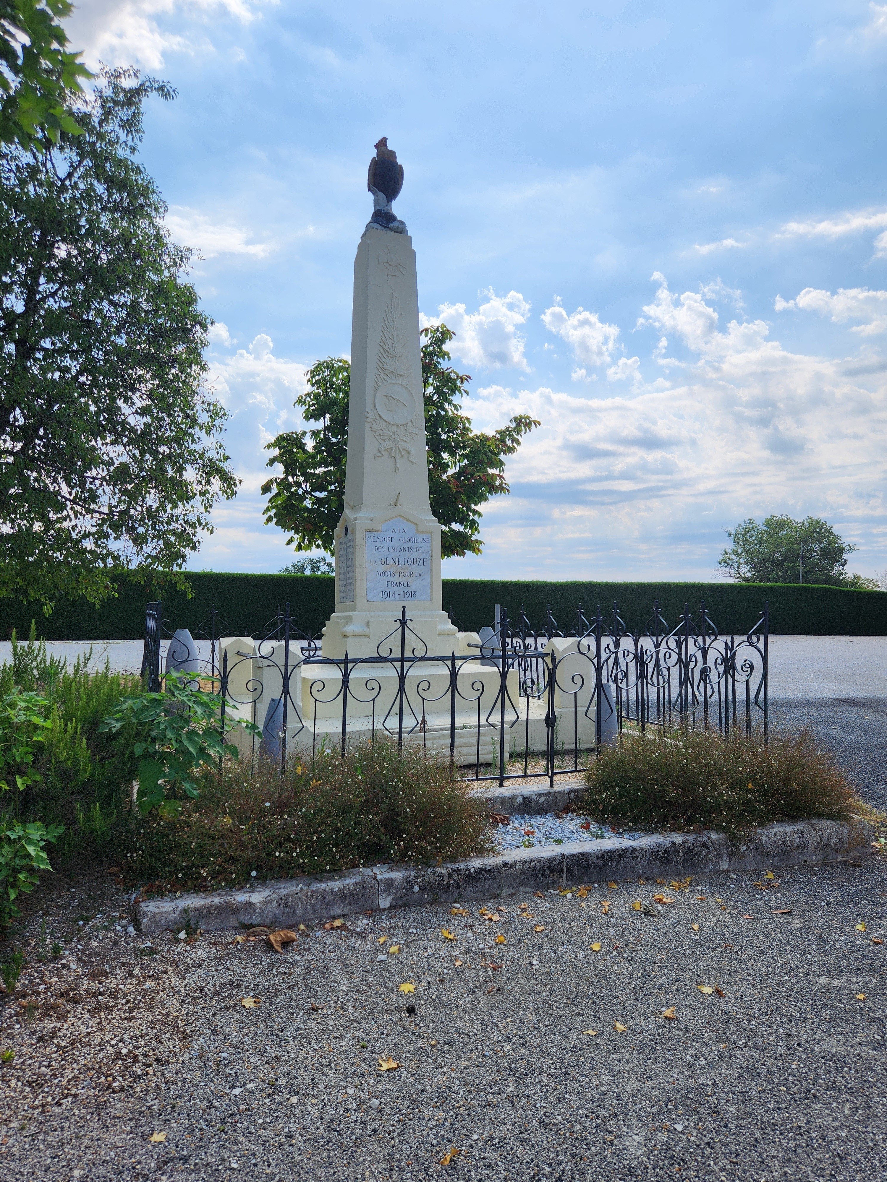 Monument aux morts.jpg