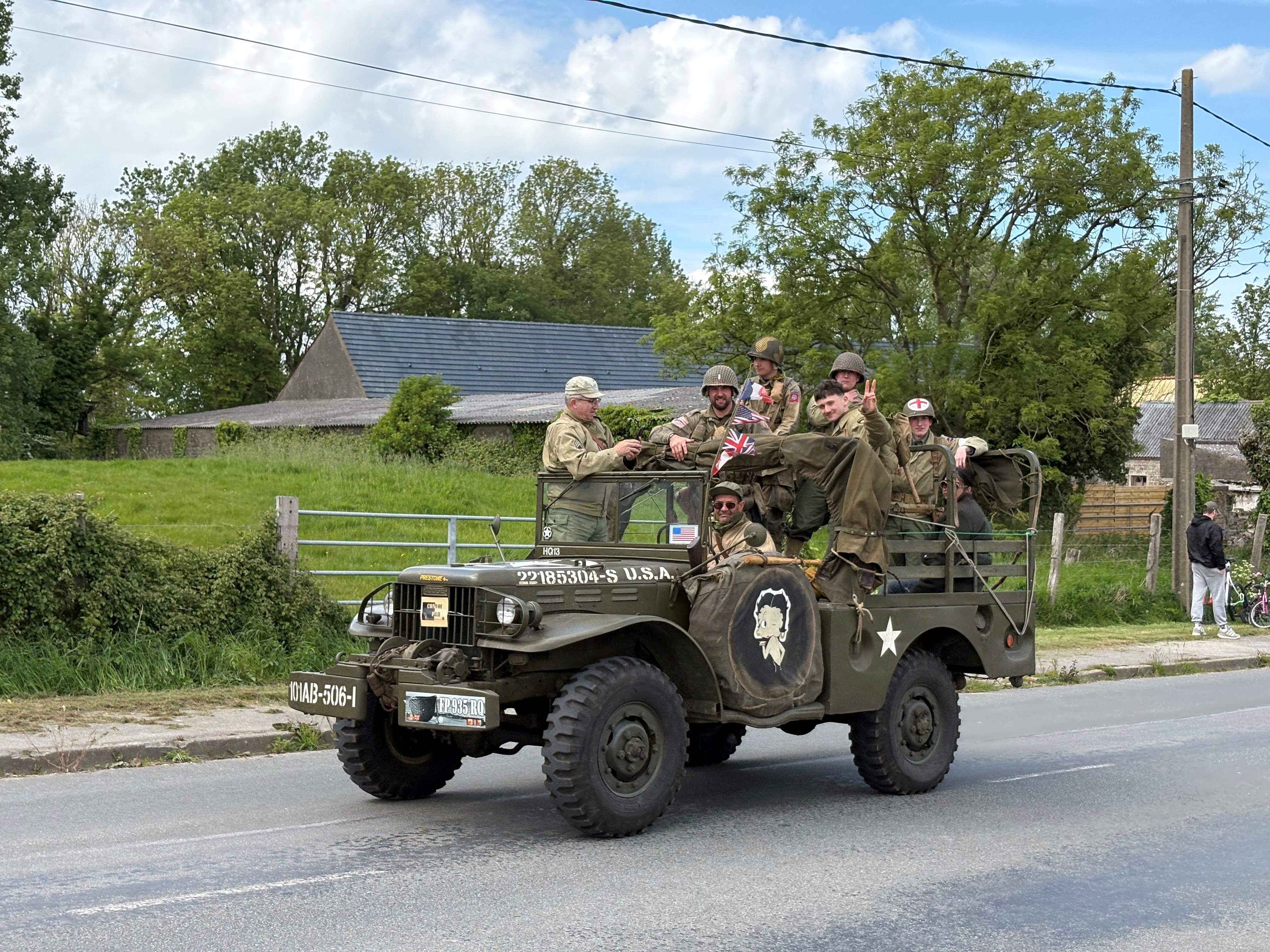 C11.jpg