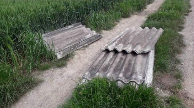 PLAQUES CHEMIN DES pOISSONIERS.jpg