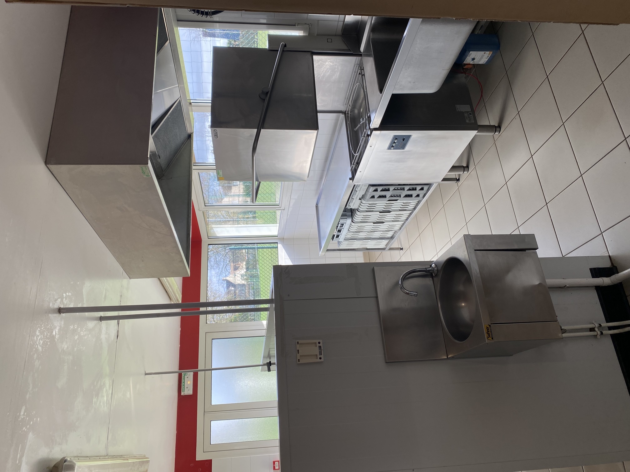 cuisine Salle LSJ _3_.jpg
