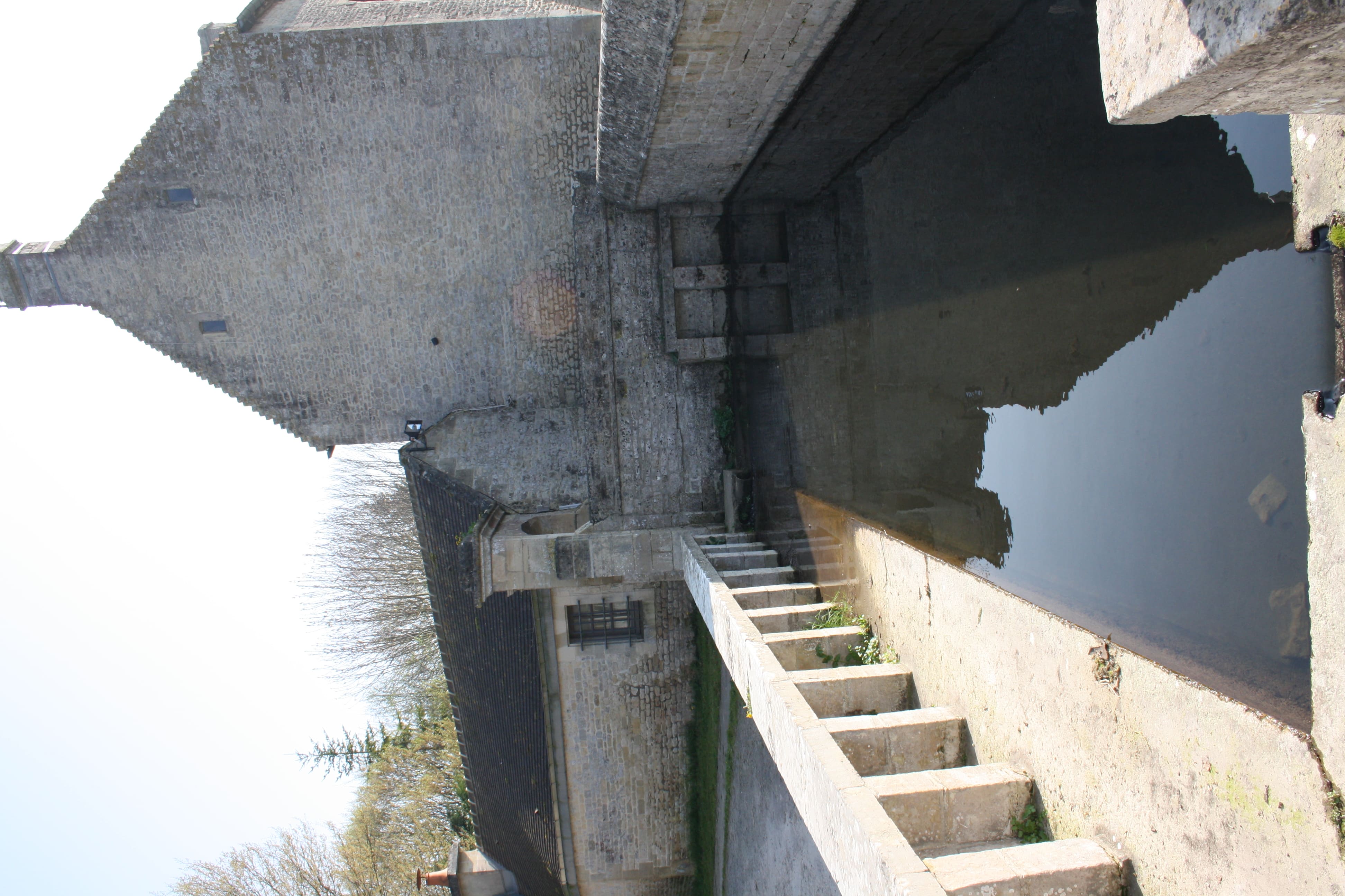 LAVOIR CAINET.jpg