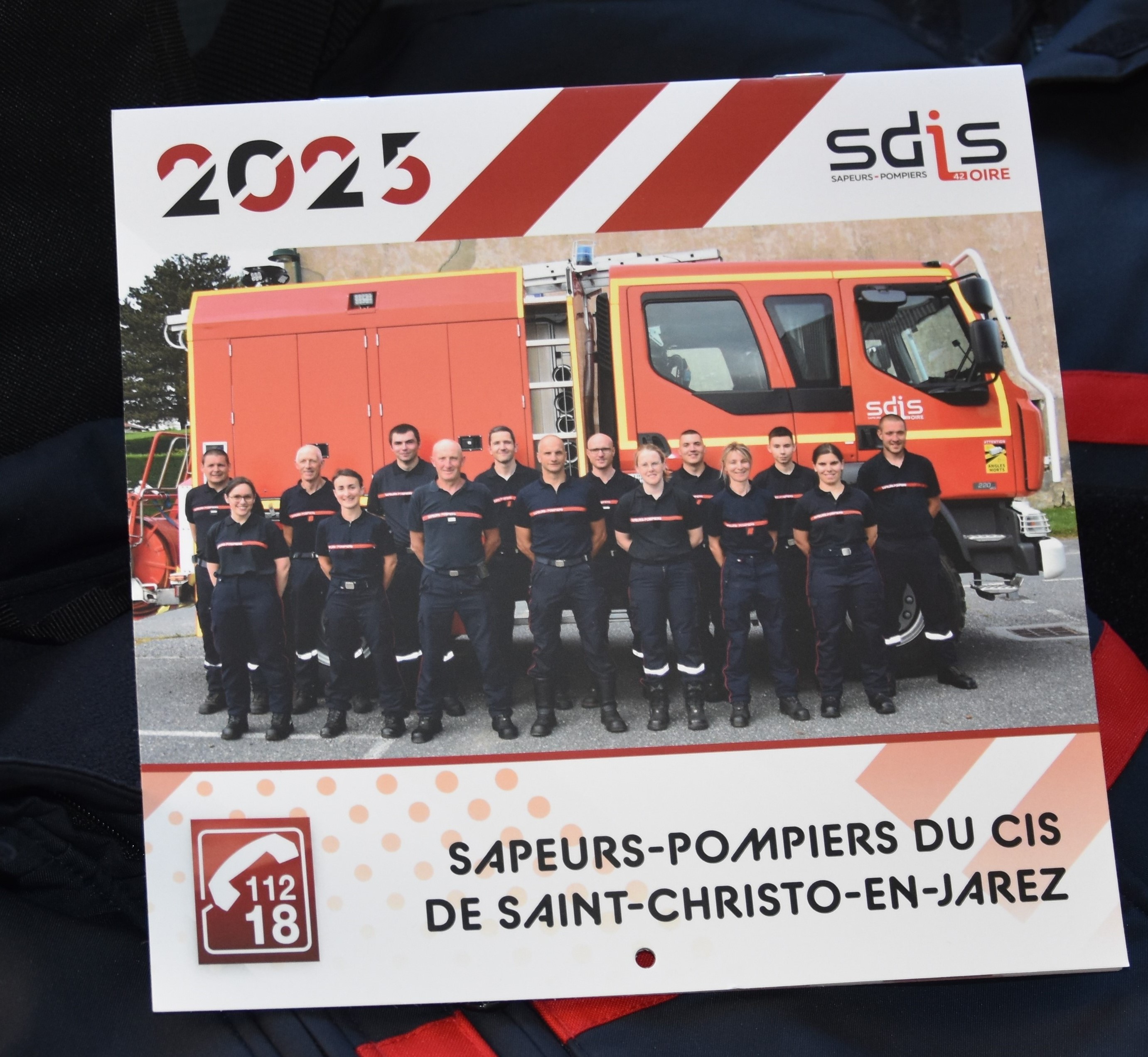 Calendrier Pompiers 2025.JPG