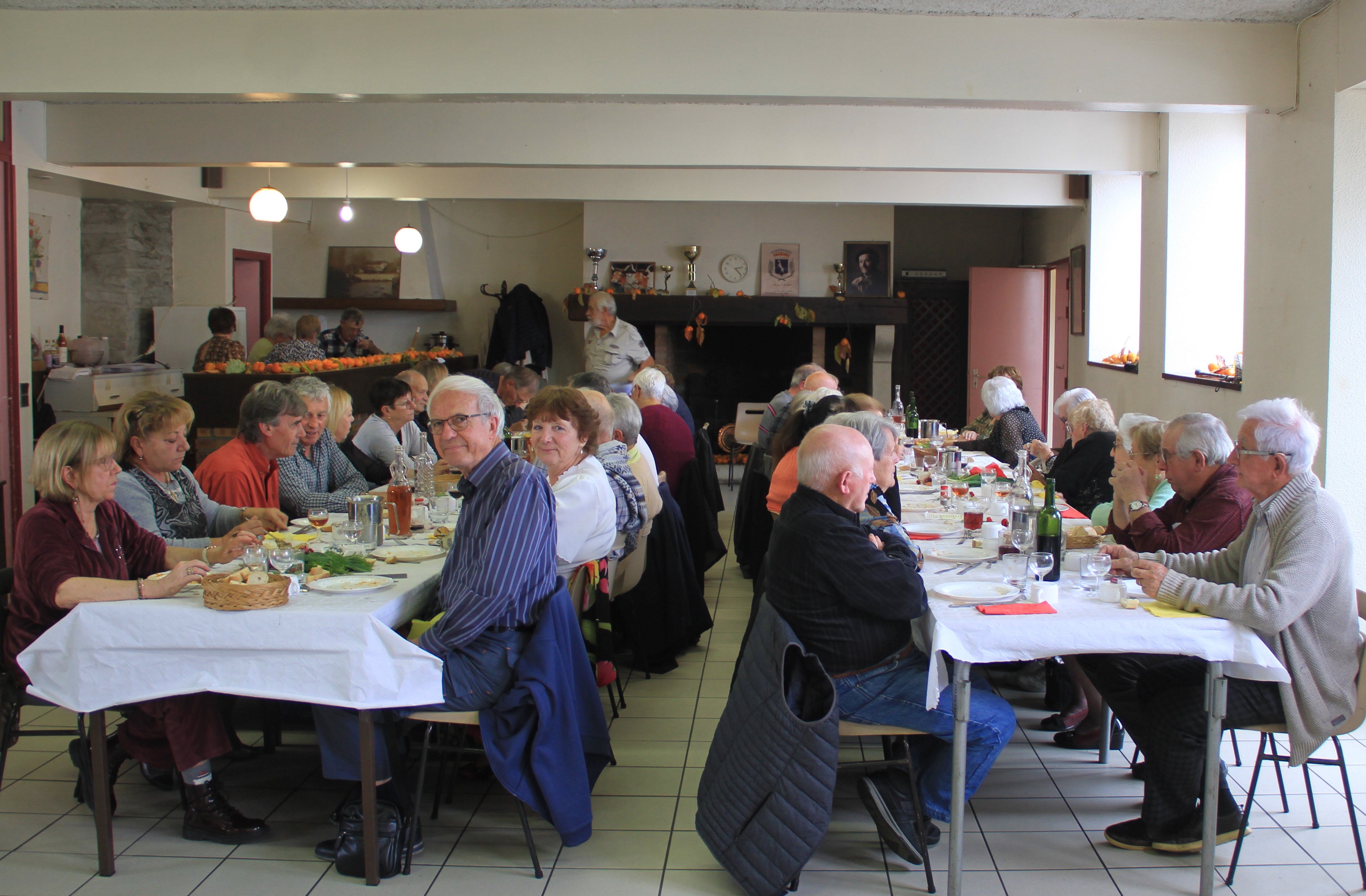 LA JOIE DE VIVRE POULE AU POT .jpg