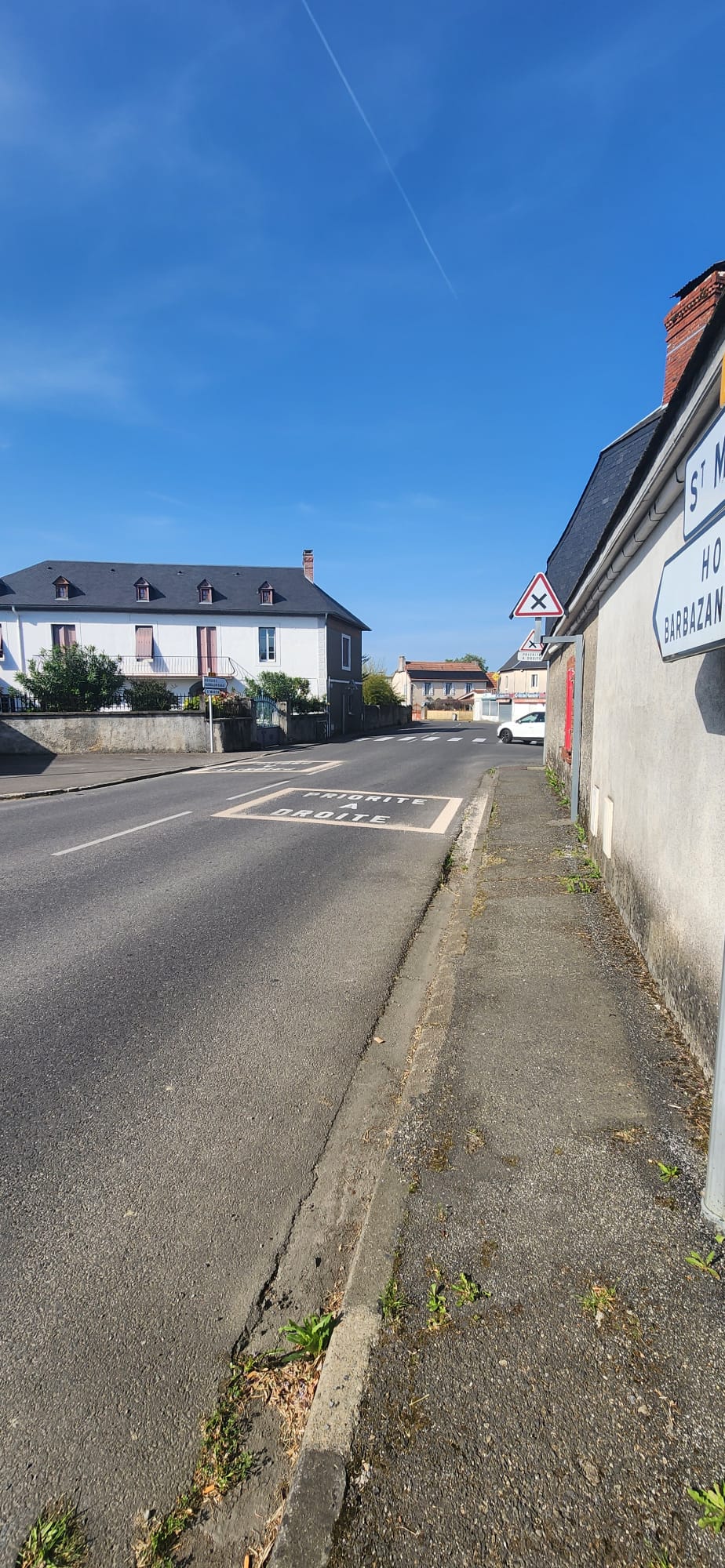 Priorité à droite 03.jpeg