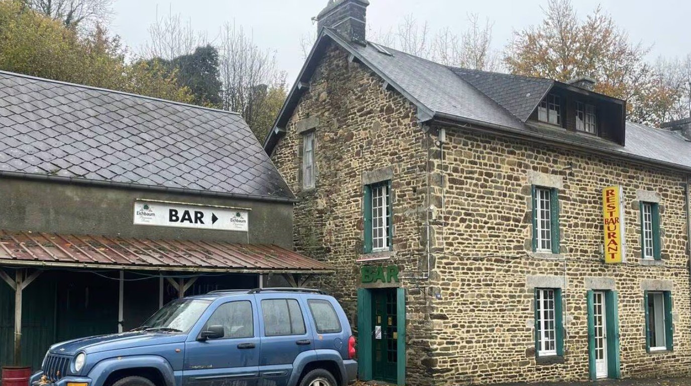 Le Graal Beauchene.jpg