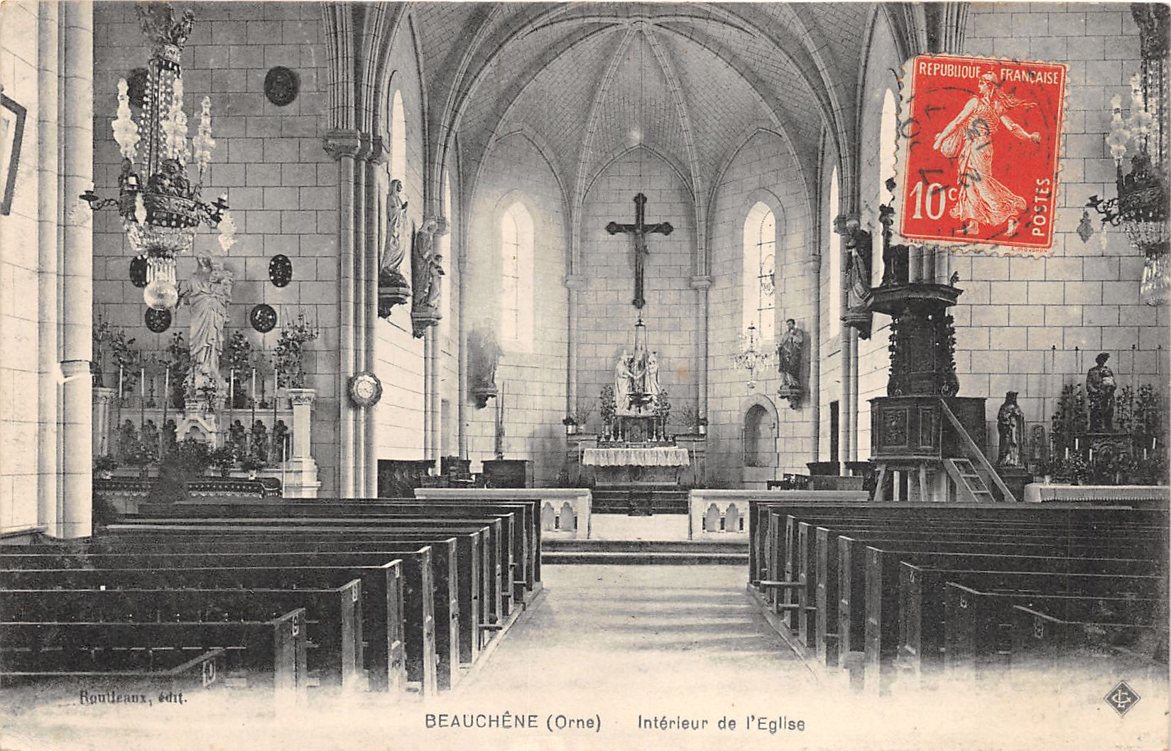 histoire - intérieur eglise beauchene 61.jpg
