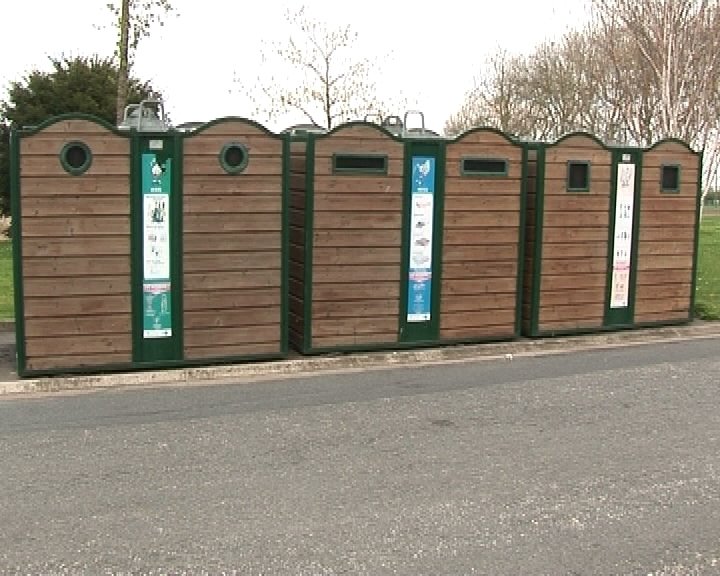 container a verre beauchene.jpg