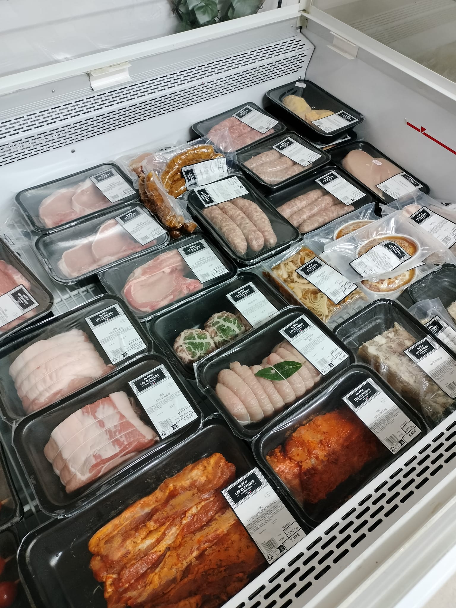 Cocci Market Saint Cornier des Landes 2.jpg