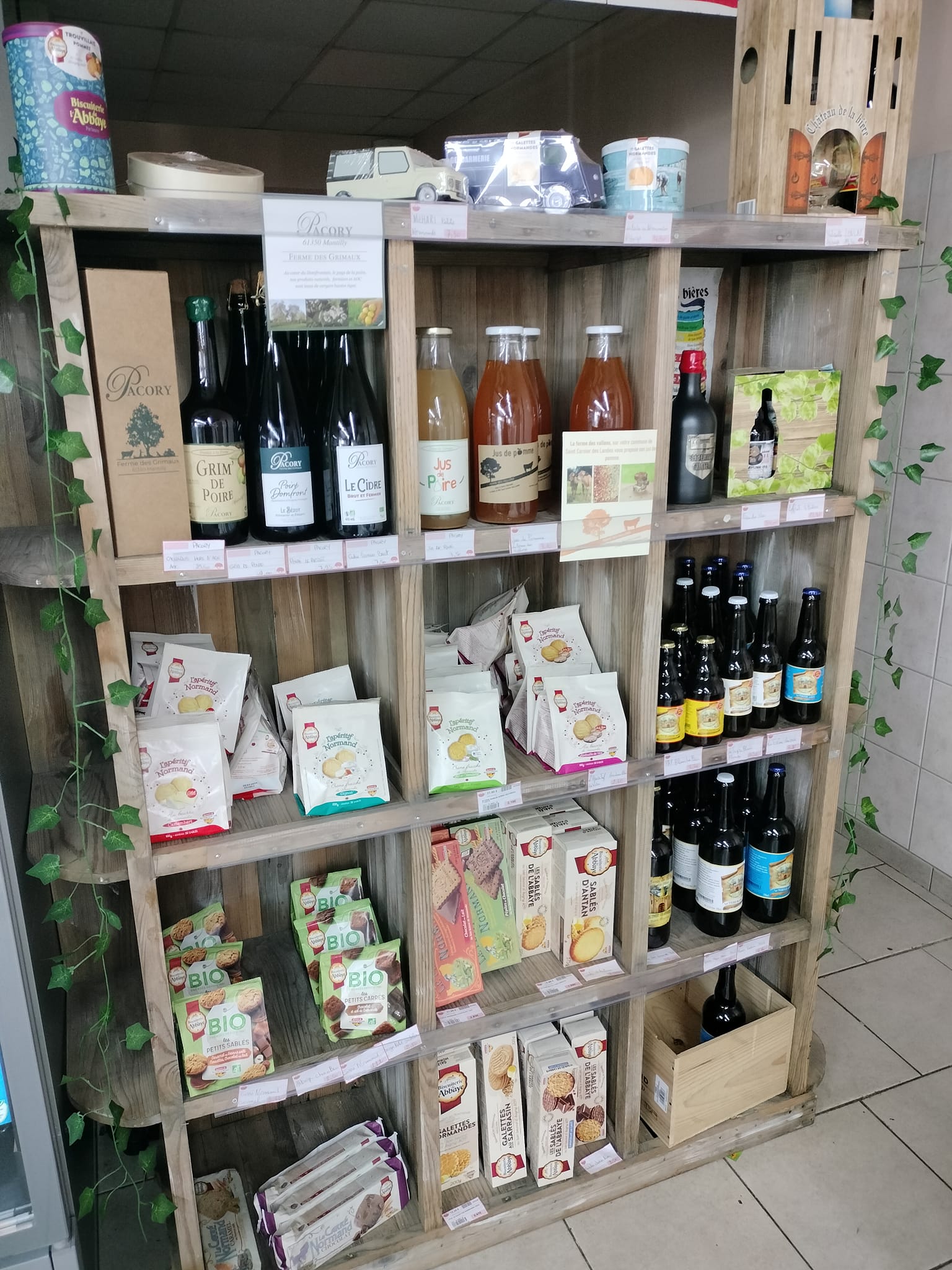 Cocci Market Saint Cornier des Landes 1.jpg