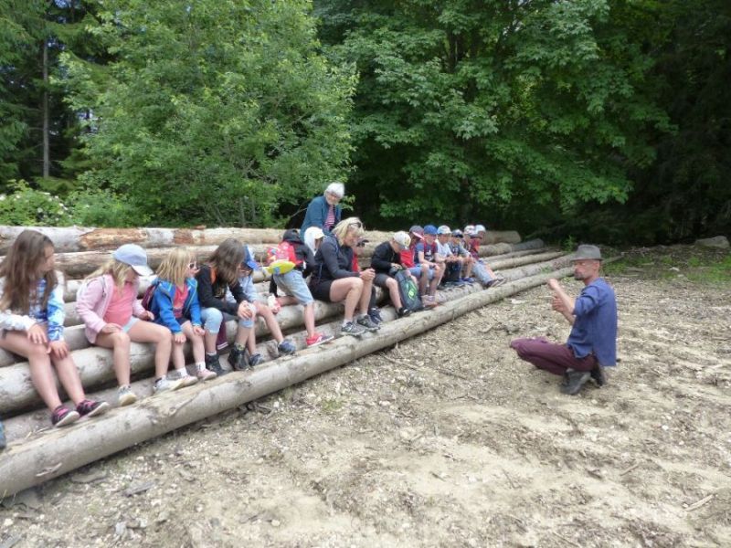 Mercredi - dvbllpnf6nkgtp5.jpg