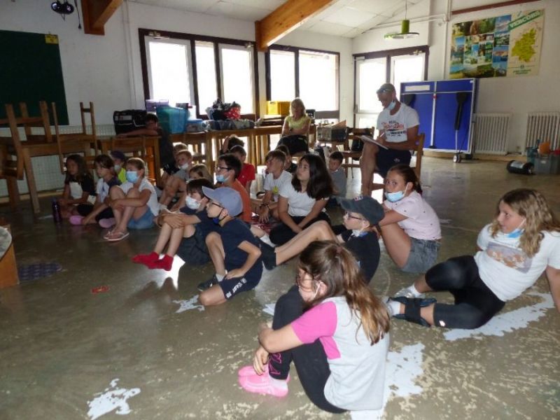 Lundi - 84fm1tfrzps3kp4.jpg