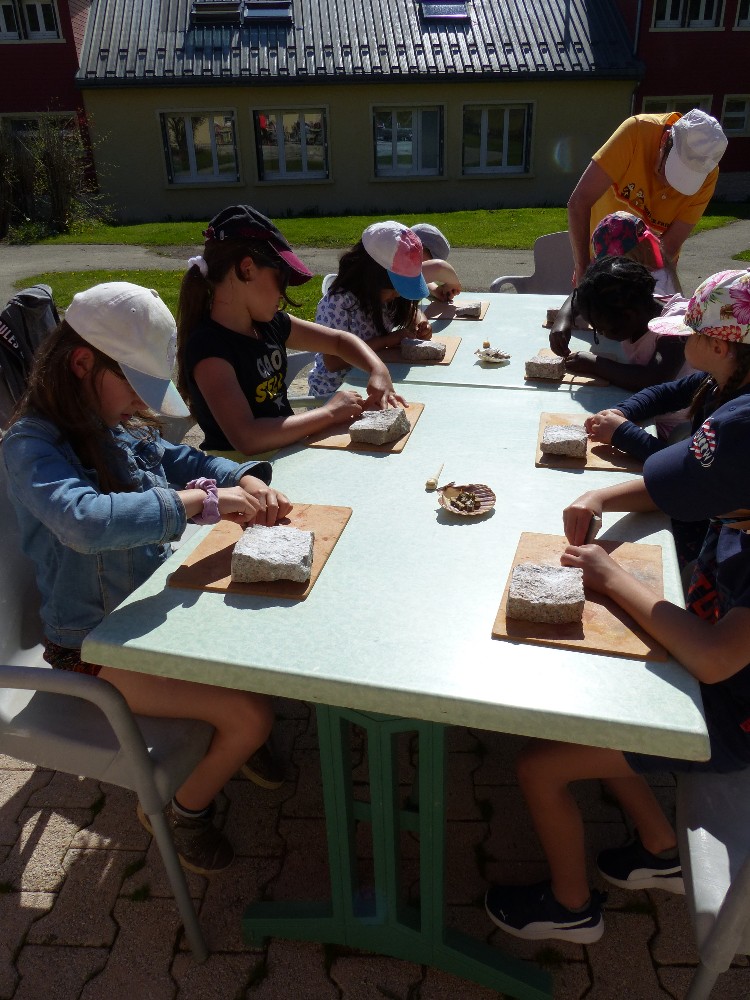 B07-confection de parure_copy_750x1000.jpg