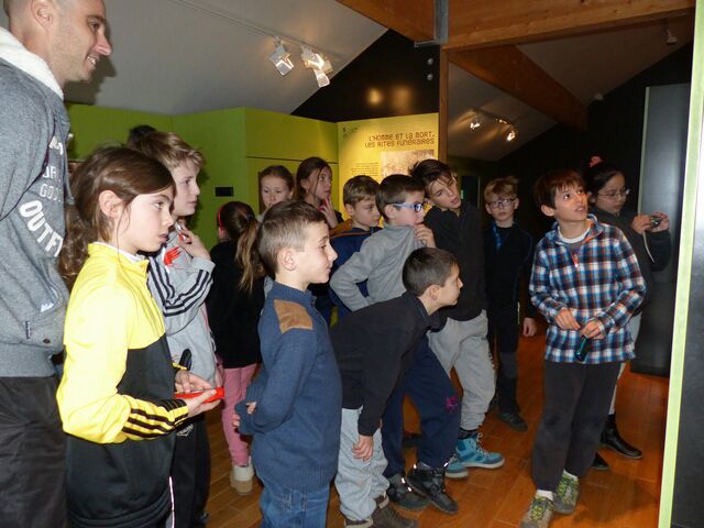 Lundi - l5xl1ms27vbtj0.jpg