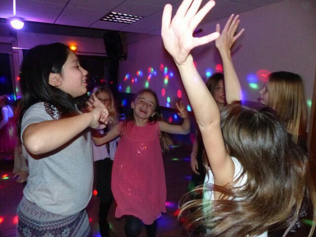 Jeudi - i6r4m5e3rvqsjue.jpg