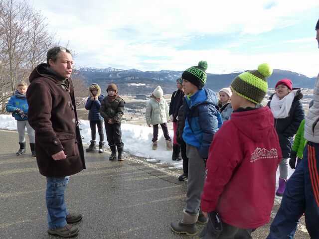 Jeudi - y898sfgza7dan9d.jpg