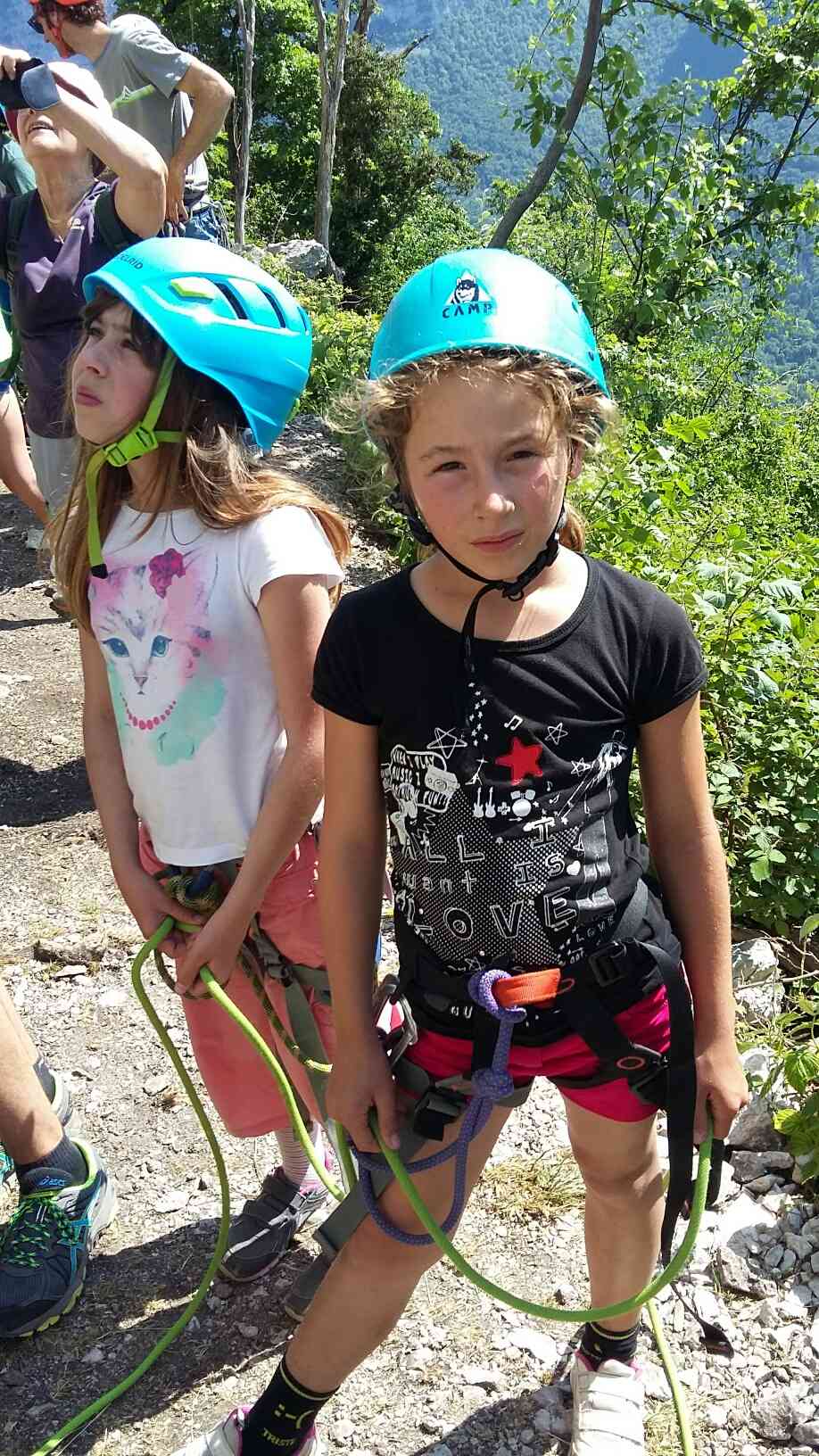 Escalade sur les falalaises de presle 1.jpg