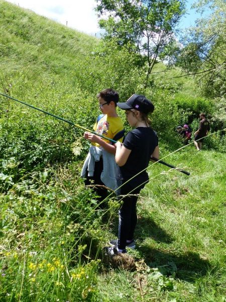 Jeudi - dbloy8w9uagx.jpg