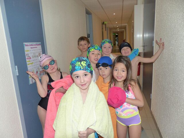 Mercredi - 4fqq54jrxleanm0.jpg