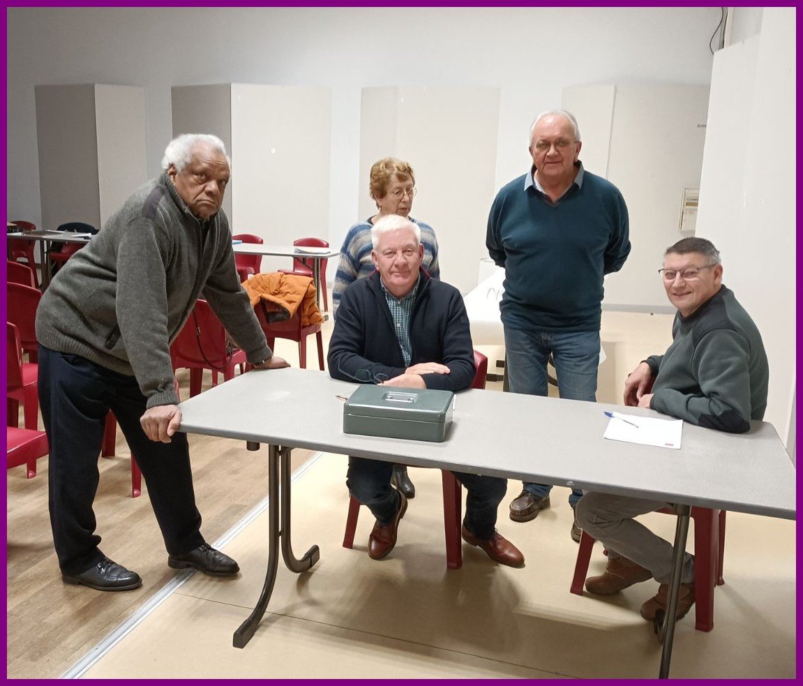 LE BUREAU AC.jpg