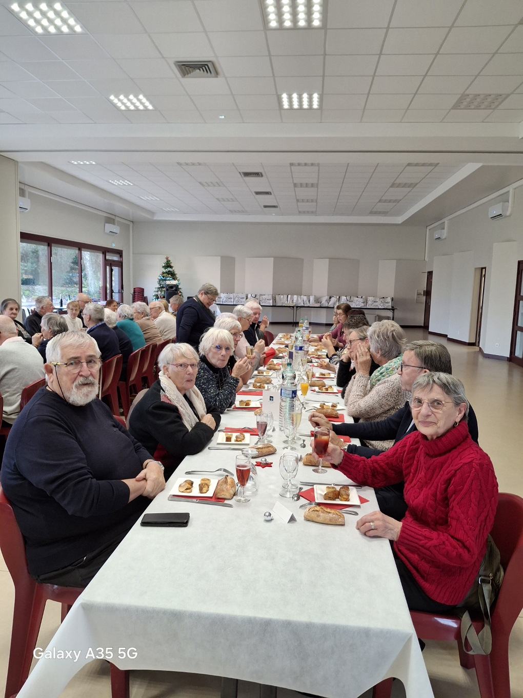 repas cercle 2025 _6_.jpg