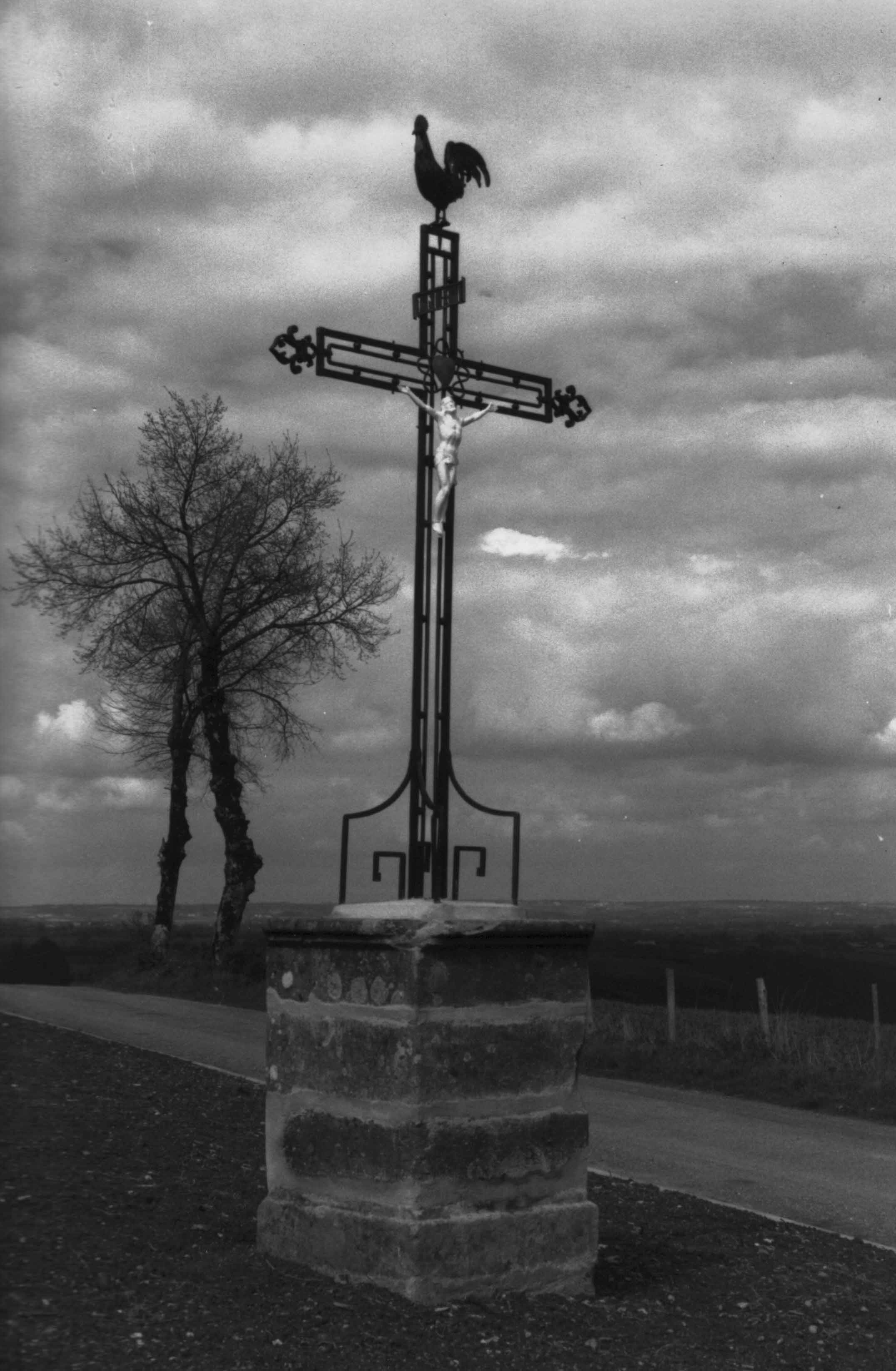 6.croix de Tels.jpg