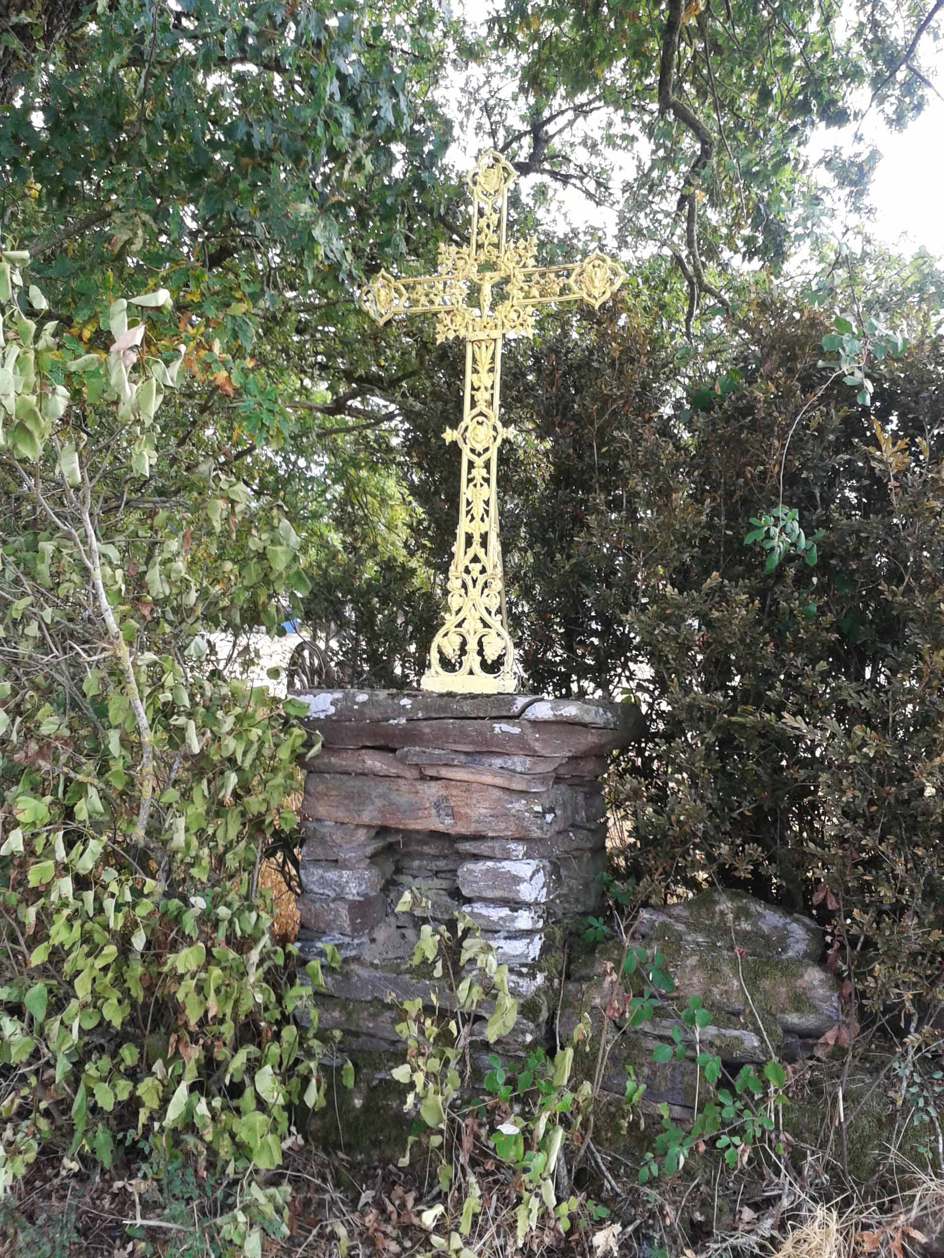 13.croix de la Baussanié _1_.jpg